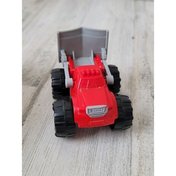 McDonald's Tonka Hasbro 2011 red pickup monster truck toy figure - Picture 3 of 6
